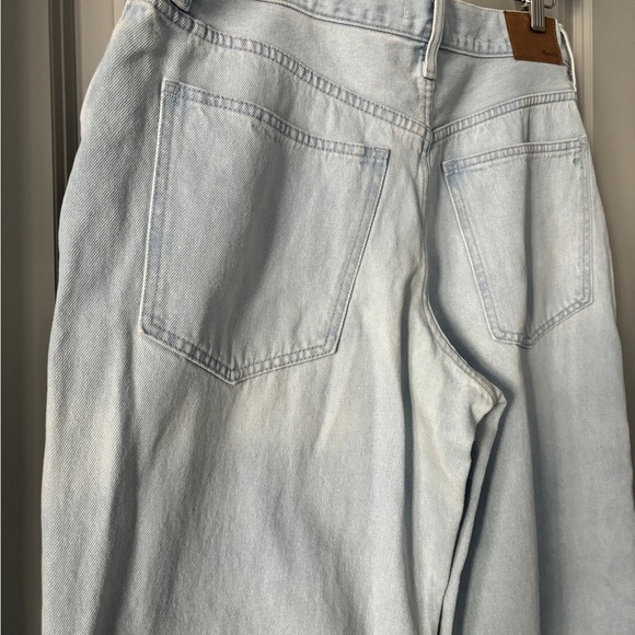 NWT Madewell Superwide-Leg Jeans in Light Wash - Picture 5 of 5